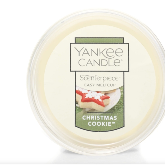 Yankee Candle Christmas Cookie Meltcup and Balsam & Cedar Scentplug Refill - Picture 5 of 5